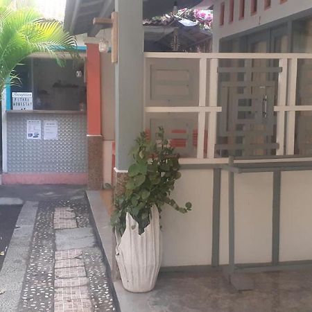 Pitara Homestay Quần đảo Gili Ngoại thất bức ảnh