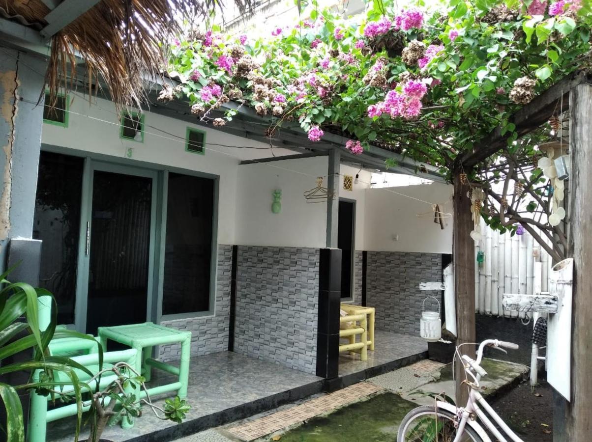 Pitara Homestay Quần đảo Gili Ngoại thất bức ảnh