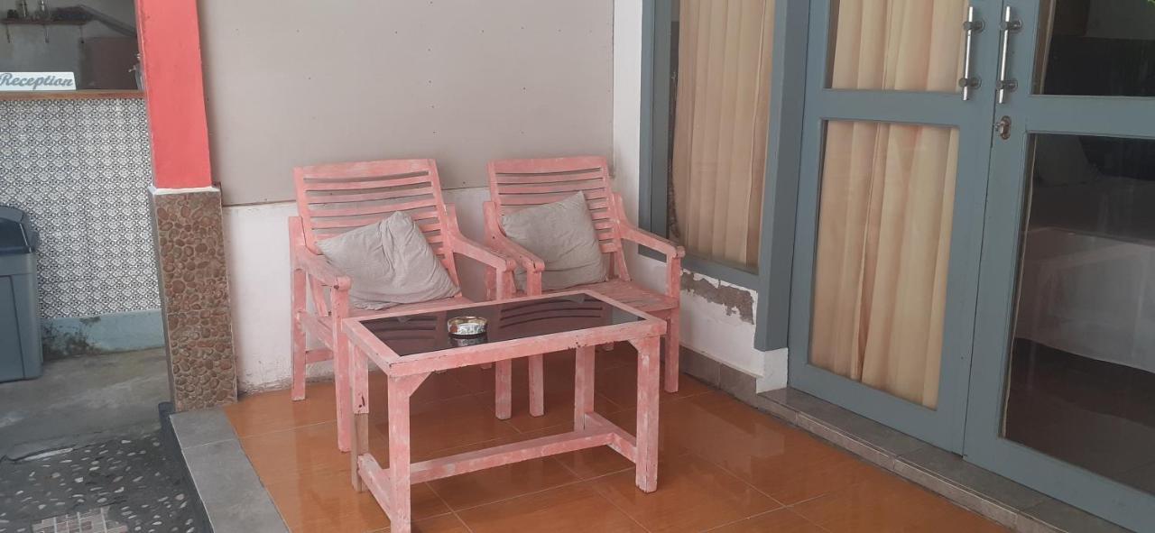 Pitara Homestay Quần đảo Gili Ngoại thất bức ảnh